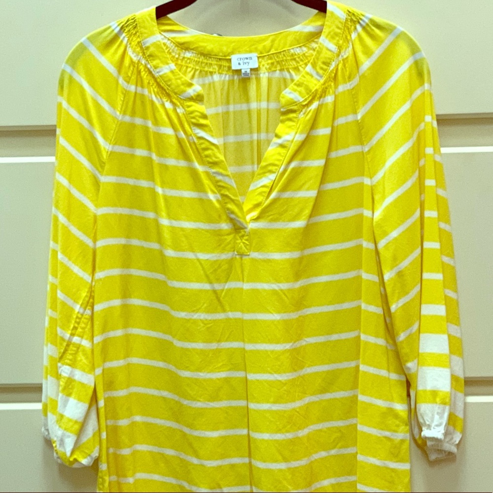 Women’s 3/4 Length Crown and Ivy Blouse